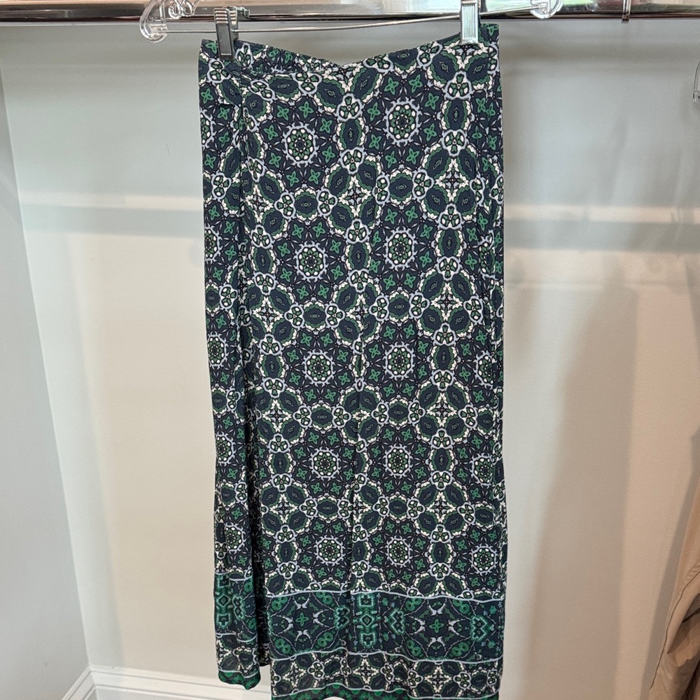 Xirena Printed Maxi Skirt - Navy and Green